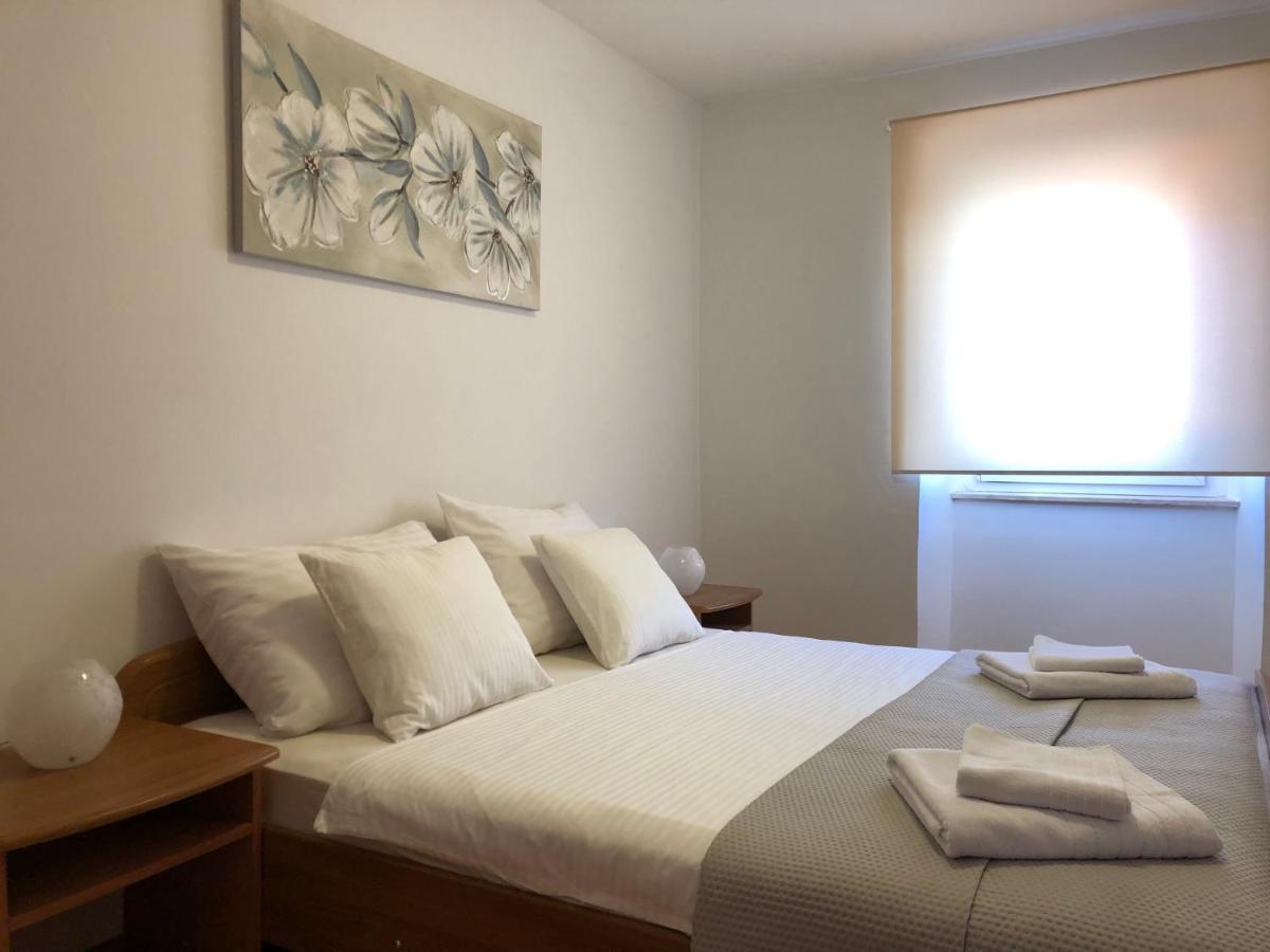 Apartments Ivana Rab راب المظهر الخارجي الصورة