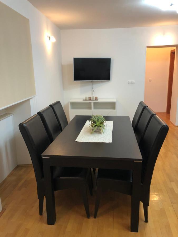 Apartments Ivana Rab راب المظهر الخارجي الصورة