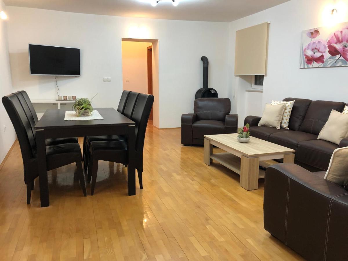 Apartments Ivana Rab راب المظهر الخارجي الصورة