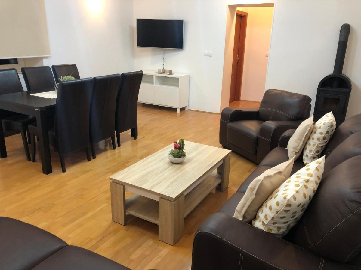 Apartments Ivana Rab راب المظهر الخارجي الصورة