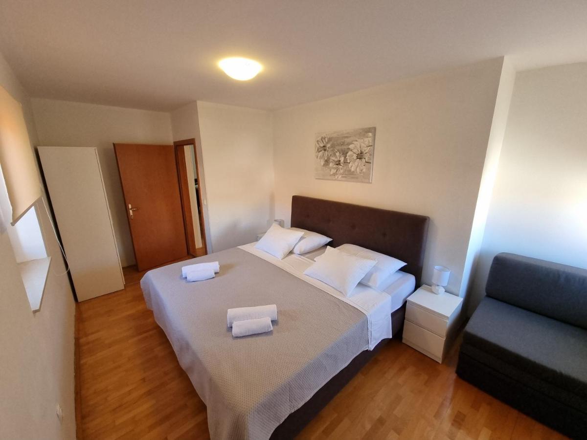 Apartments Ivana Rab راب المظهر الخارجي الصورة